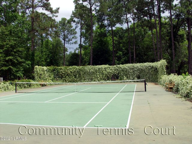 695 Distant Island Drive, Beaufort, SC 29907