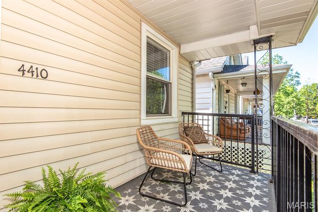 4410 S Spring Avenue, St Louis, MO 63116