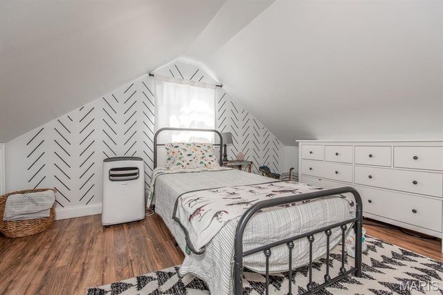 4410 S Spring Avenue, St Louis, MO 63116