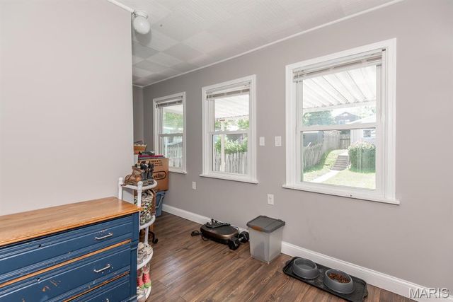 4410 S Spring Avenue, St Louis, MO 63116
