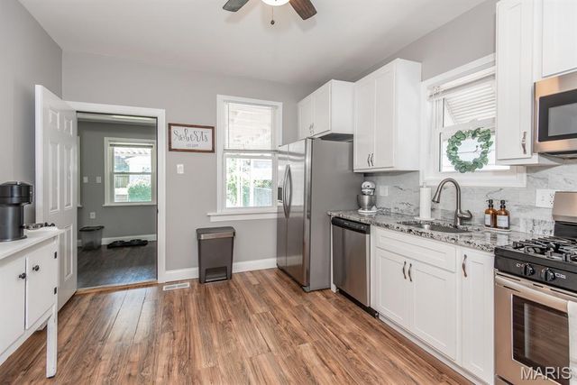 4410 S Spring Avenue, St Louis, MO 63116