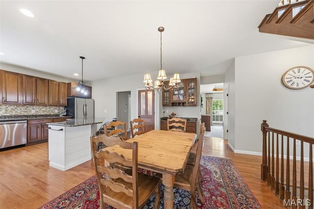 1205 Simeon Drive, Shiloh, IL 62221