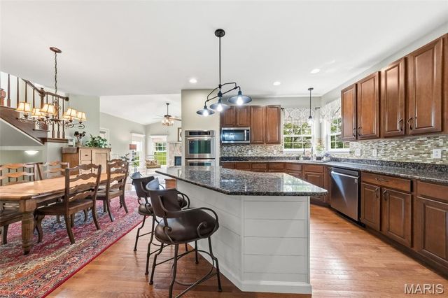 1205 Simeon Drive, Shiloh, IL 62221