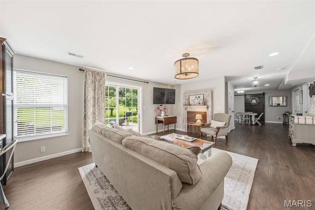 1205 Simeon Drive, Shiloh, IL 62221