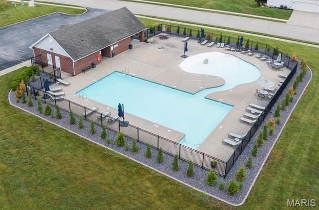 1205 Simeon Drive, Shiloh, IL 62221