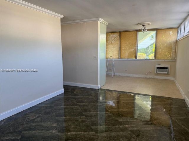 1070 98th St 11, Bay Harbor Islands, FL 33154