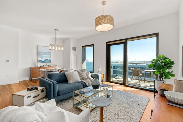 300 Pier 4 Blvd 7F, Boston, MA 02110