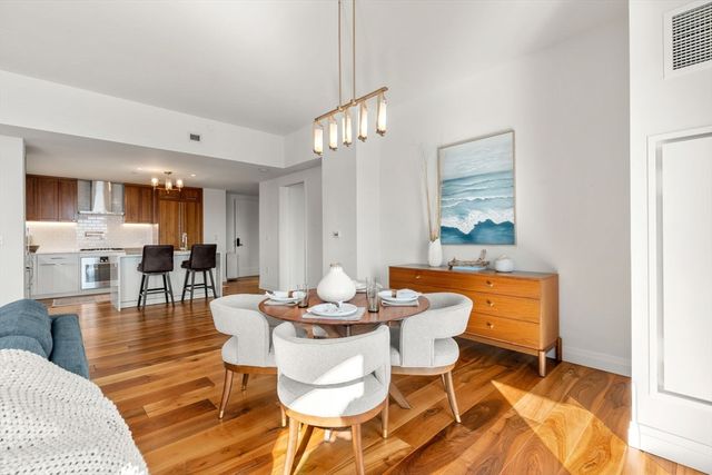 300 Pier 4 Blvd 7F, Boston, MA 02110