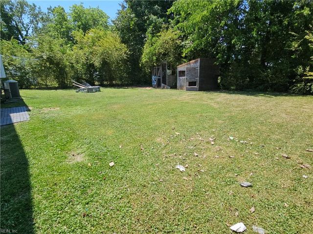 119 Yorkshire TER, Hampton, VA 23666