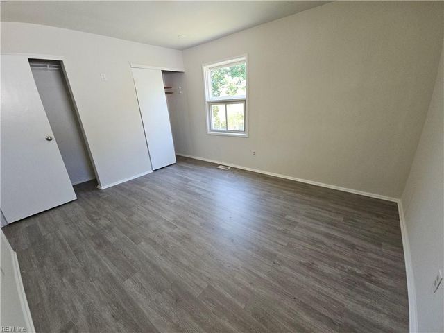 119 Yorkshire TER, Hampton, VA 23666