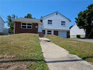 119 Yorkshire TER, Hampton, VA 23666