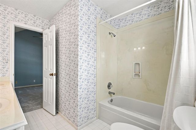 17111 Post Oak Hollow, Spring, TX 77379