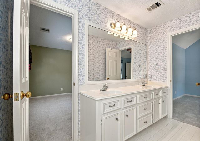17111 Post Oak Hollow, Spring, TX 77379