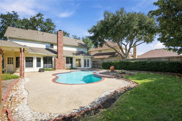 17111 Post Oak Hollow, Spring, TX 77379