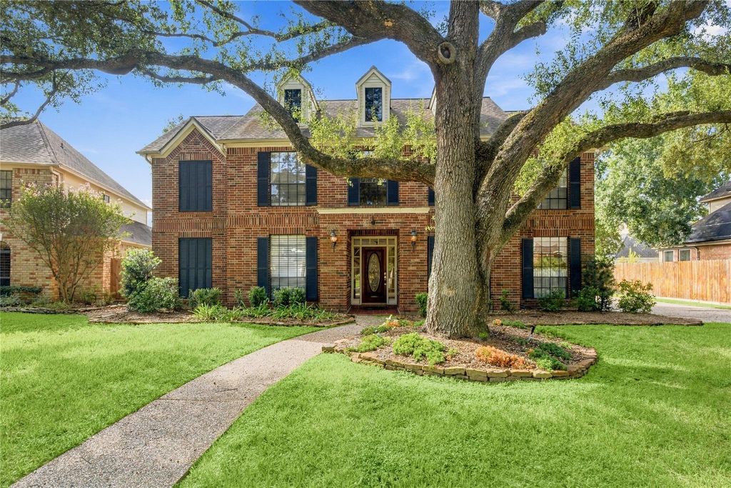 17111 Post Oak Hollow, Spring, TX 77379