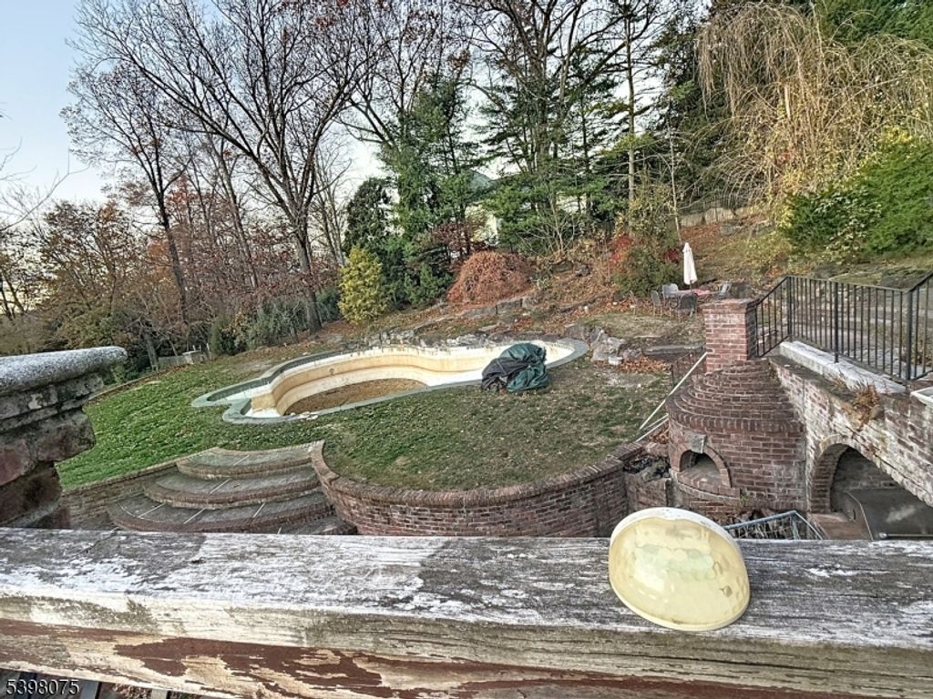 19 Powder Hill Rd, Saddle River Boro, NJ 07458 — photo 4