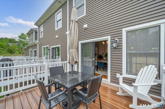 14 Yorkshire Court 14, Farmington, CT 06032
