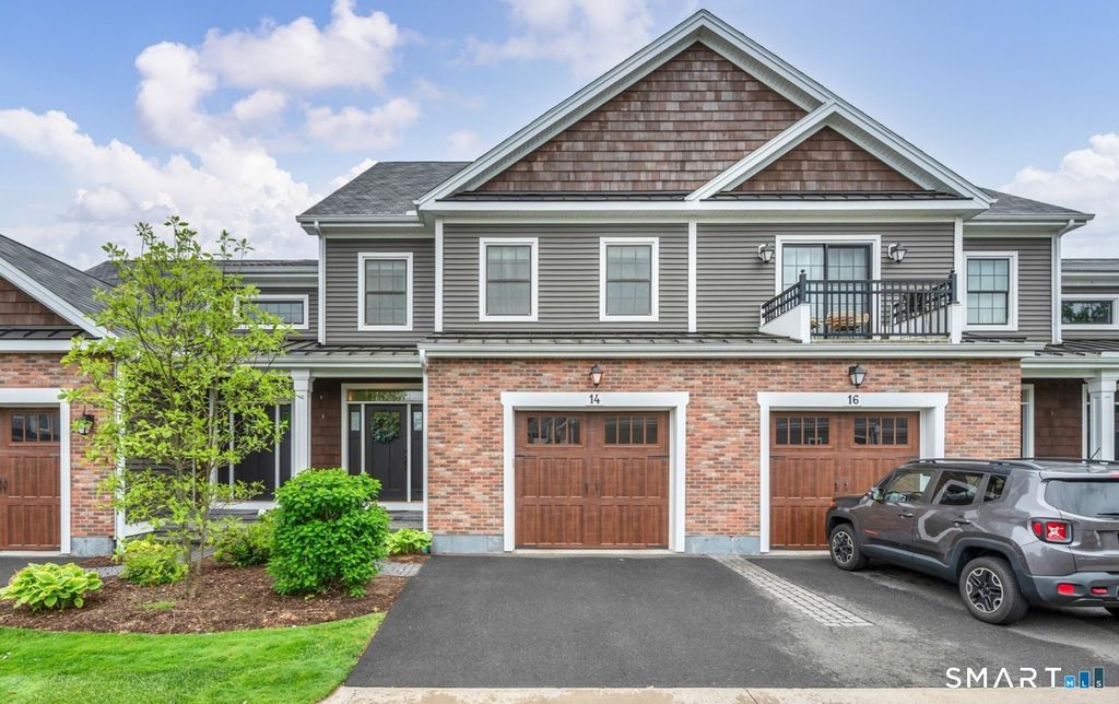 14 Yorkshire Court 14, Farmington, CT 06032