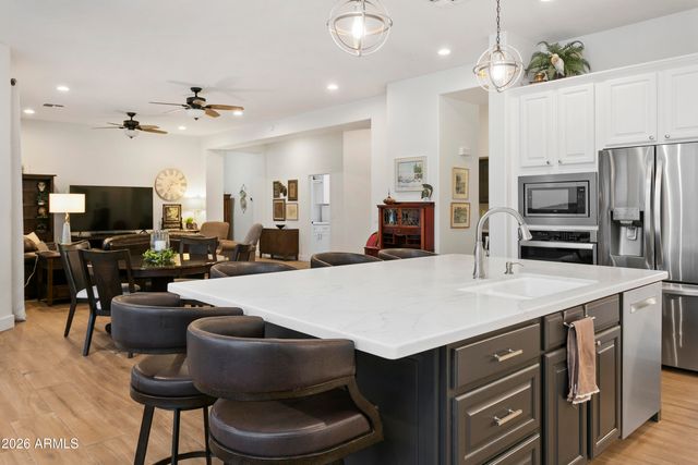 10969 E BUTHERUS Drive, Scottsdale, AZ 85255