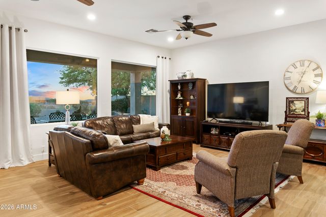 10969 E BUTHERUS Drive, Scottsdale, AZ 85255