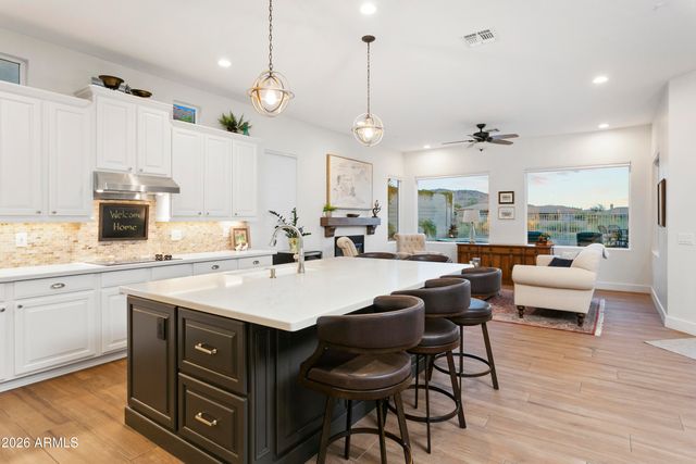 10969 E BUTHERUS Drive, Scottsdale, AZ 85255