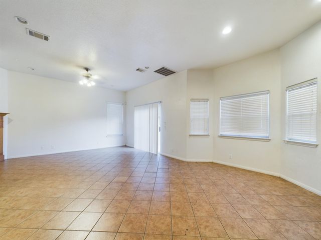 401 Nelray BLVD A, Austin, TX 78751
