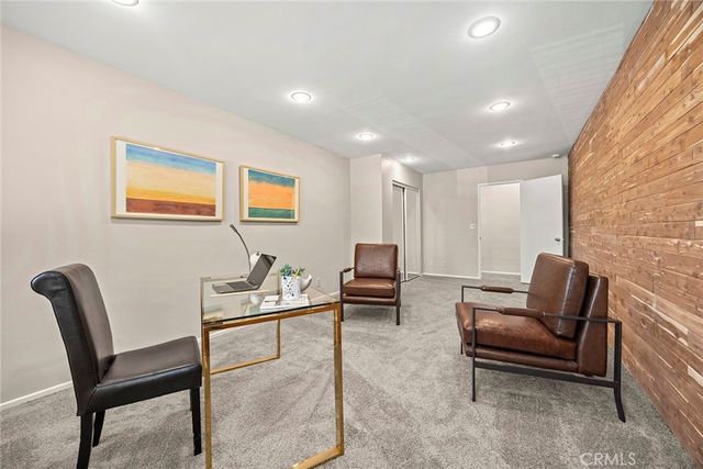 201 Barcelona, Fullerton, CA 92835
