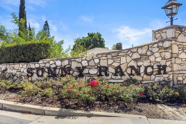 201 Barcelona, Fullerton, CA 92835