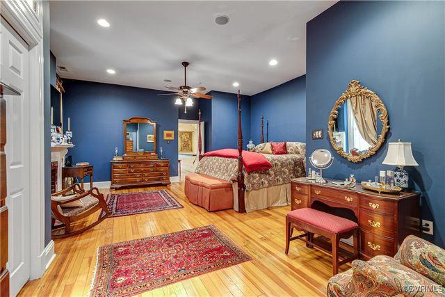 2612 Hanover Ave, Richmond, VA 23220