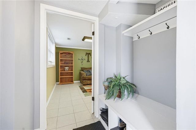 8430 Tauromee Avenue, Kansas City, KS 66112