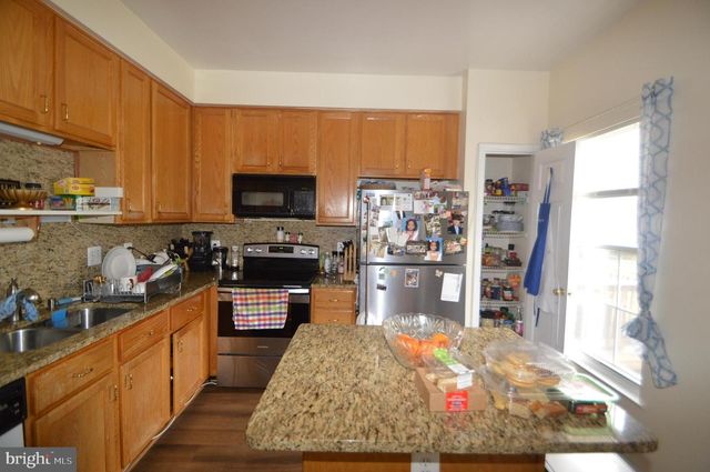 25445 MORSE DR, Chantilly, VA 20152