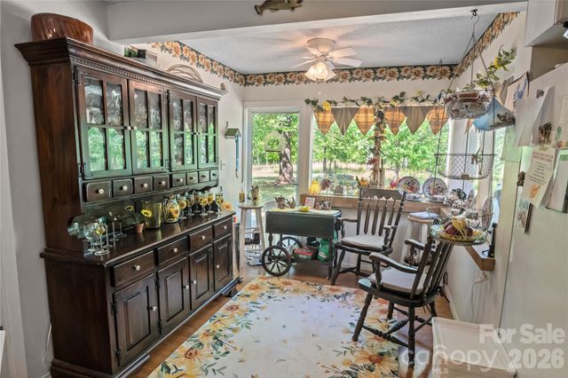 283 Constant Lane, Columbus, NC 28722