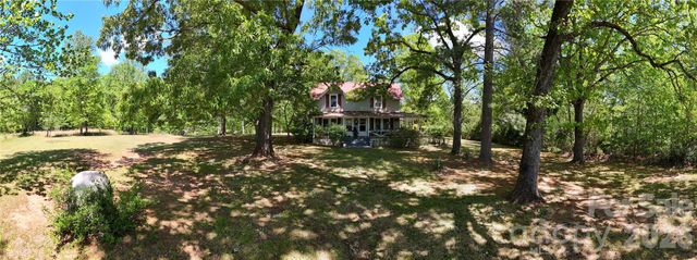 283 Constant Lane, Columbus, NC 28722