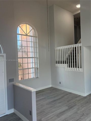 13950 Oak Ridge Drive, Davie, FL 33325