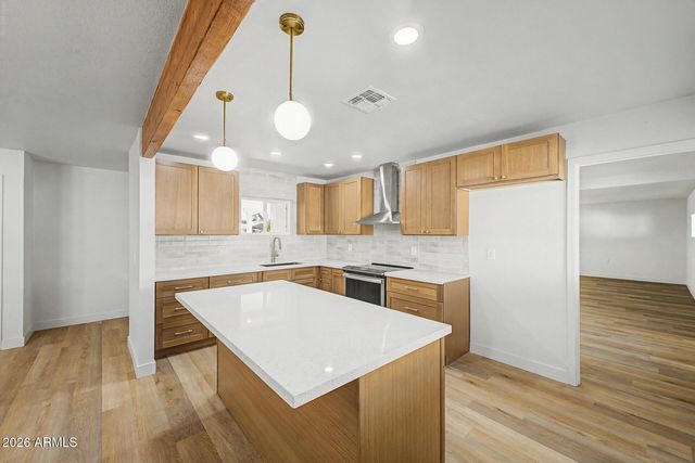 5331 N 61ST Avenue, Glendale, AZ 85301