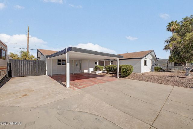5331 N 61ST Avenue, Glendale, AZ 85301