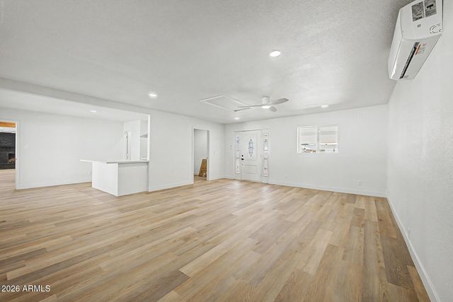 5331 N 61ST Avenue, Glendale, AZ 85301
