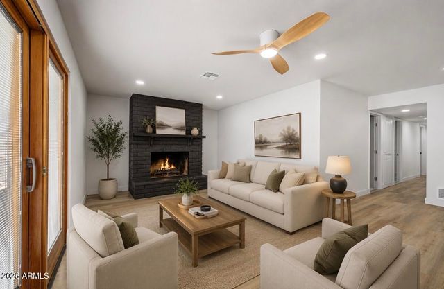 5331 N 61ST Avenue, Glendale, AZ 85301