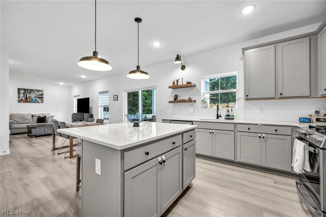 704 Maple Hollow Court, Elyria, OH 44035