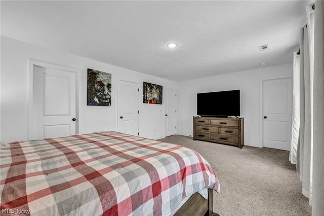 704 Maple Hollow Court, Elyria, OH 44035