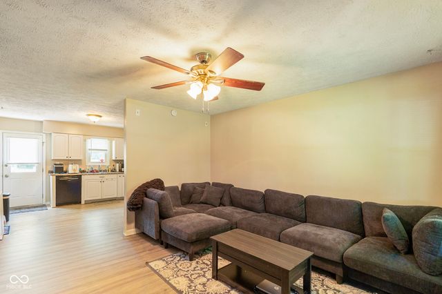 2751 E Midland Road, Indianapolis, IN 46227