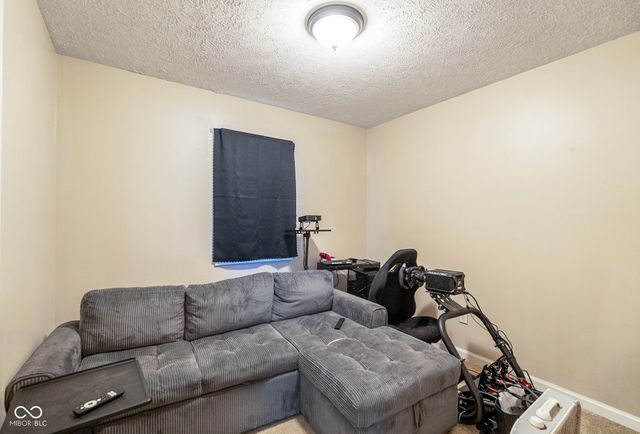 2751 E Midland Road, Indianapolis, IN 46227