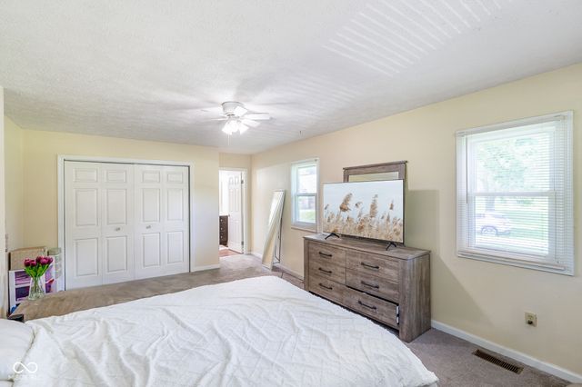 2751 E Midland Road, Indianapolis, IN 46227