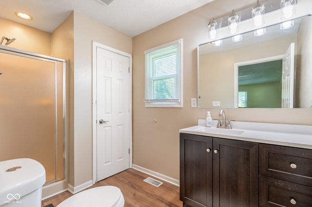 2751 E Midland Road, Indianapolis, IN 46227