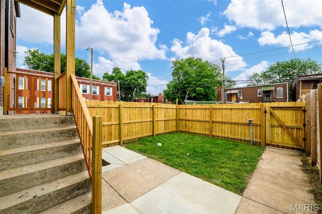 3302 Ohio Avenue, St Louis, MO 63118