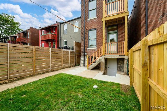 3302 Ohio Avenue, St Louis, MO 63118