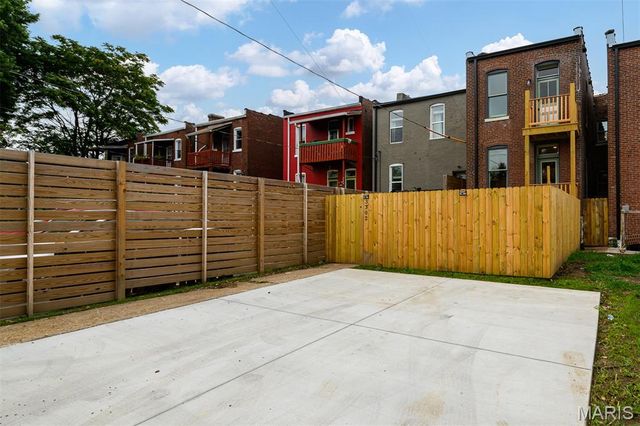 3302 Ohio Avenue, St Louis, MO 63118