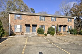 430 Martha Ln Apt C, Clarksville, TN 37043