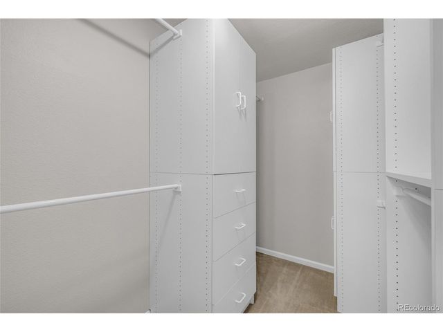 9390 Yale Ln, Highlands Ranch, CO 80130