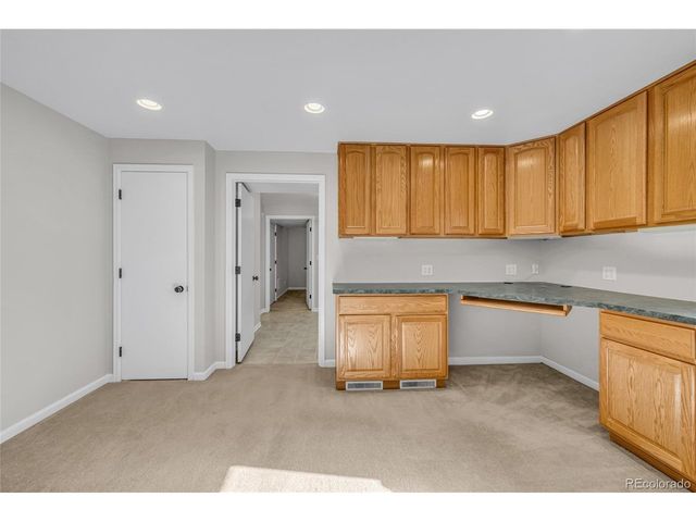 9390 Yale Ln, Highlands Ranch, CO 80130